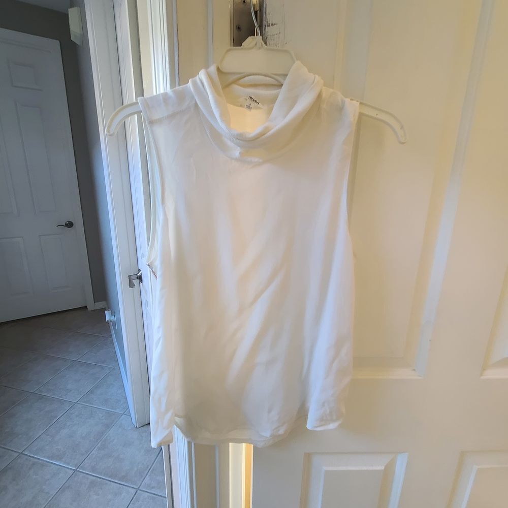 Splendid Mixed Media Soft White Turtleneck Sleeveless Top Size Small